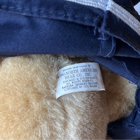 Muffy Vanderbear Cruiswear Bear - Picture 4 of 5